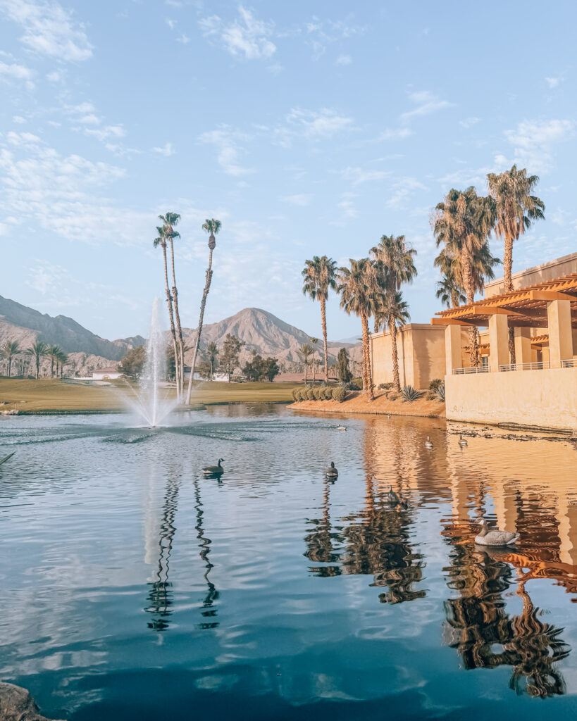  Hyatt Regency Indian Wells, a luxurious Hyatt property, available for booking with Hyatt points or flexible reward points for an unforgettable stay. Photo by Kevin Schadt.